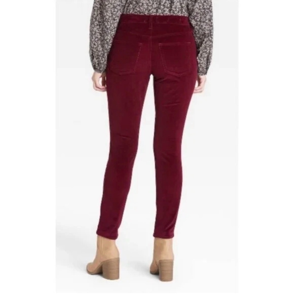 Universal Thread Burgundy Corduroy High Rise Skinny Jeans - Picture 6 of 10